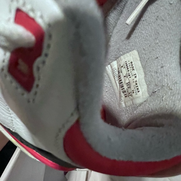 Retro 3’s 2006 - Picture 5 of 8